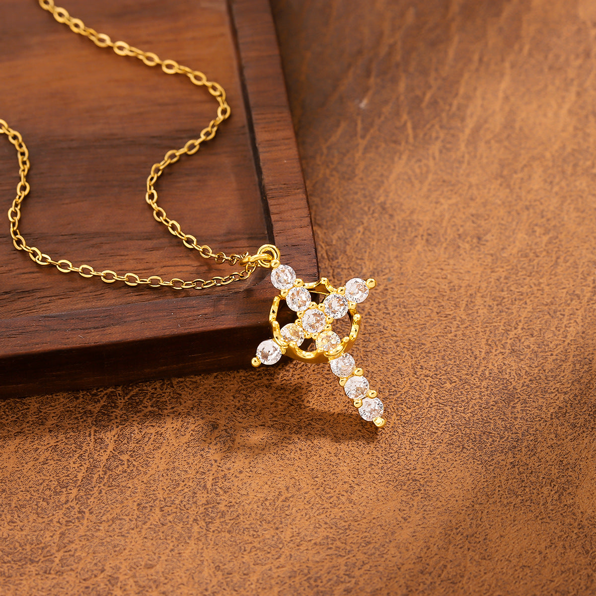 Cross Pendant Women's Rotatable Fashion All-match Light Luxury
